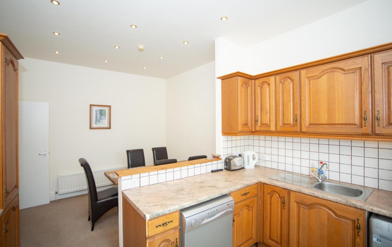 Park View Apartment เฮกแซม ภายนอก รูปภาพ